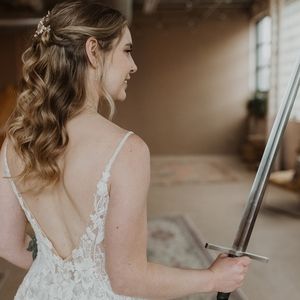 Meet your Posher, Dallis